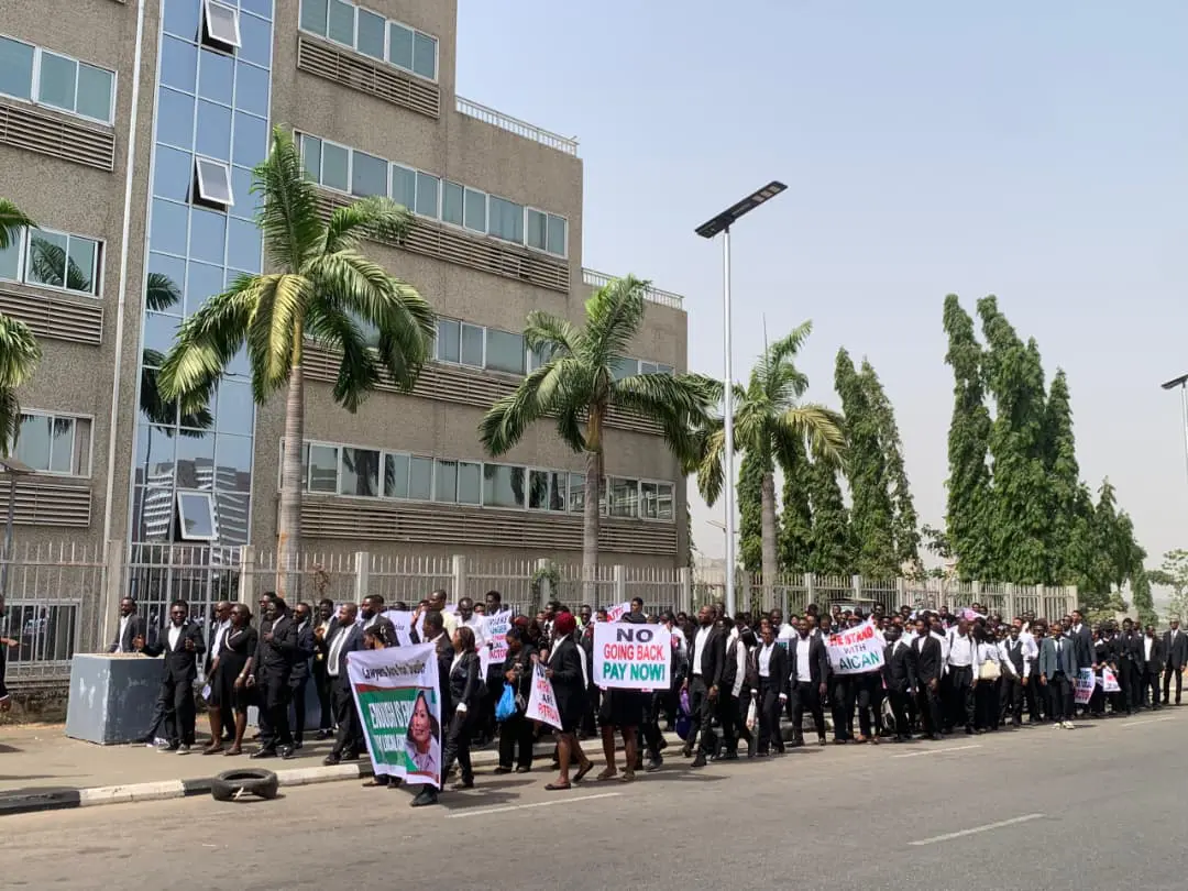 Lawyers protesting at the Finance Ministry supporting indigenous contractors