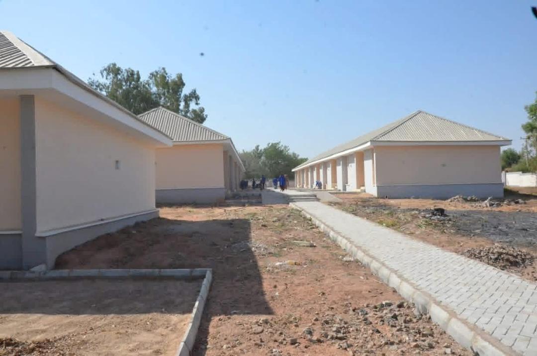 Governor Fintiri inaugurates the 80-bed hostel at Nigerian Law School in Yola.