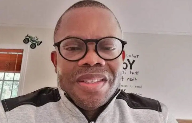 Joe Korka-Waadah addressing journalists in Port Harcourt