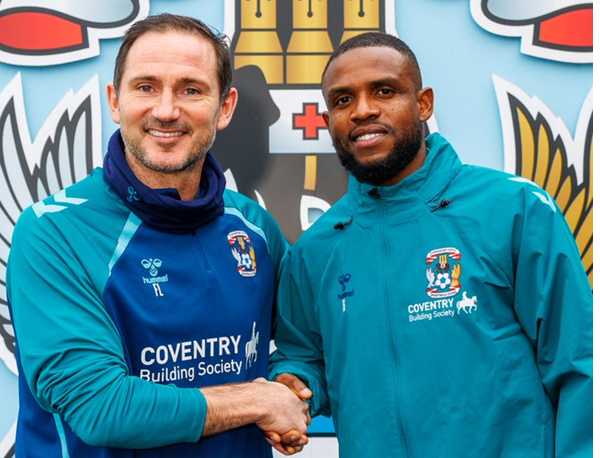 Frank Lampard discussing player Frank Onyeka during a press conference