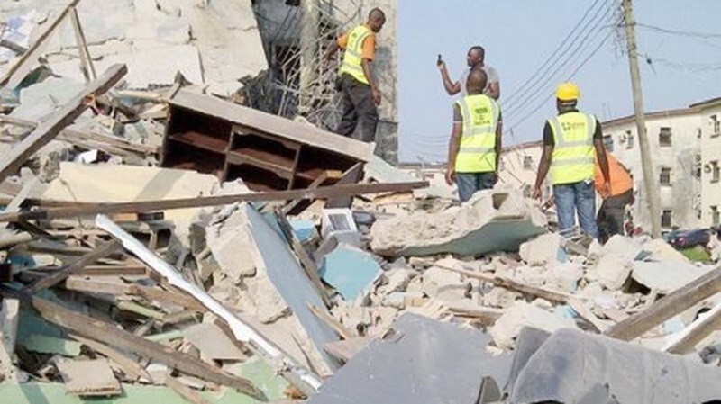 A collapsed two-storey building in Jikwoyi, Abuja.