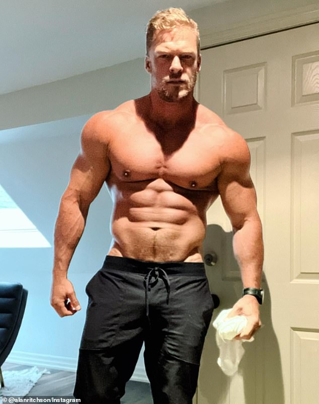 Alan Ritchson during the alleged street fight with a neighbor