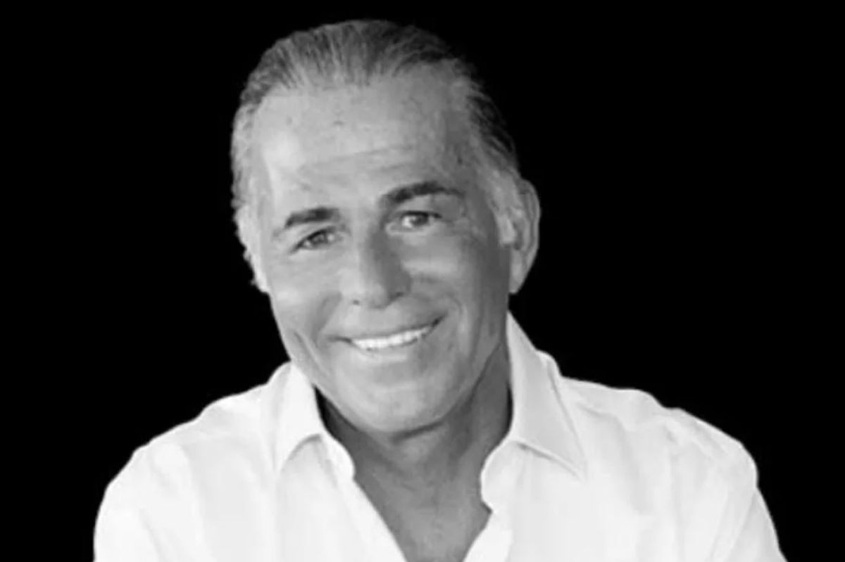 Image of the Saint-Honore-Ponthieu aesthetic clinic in Paris where the surgery took place.