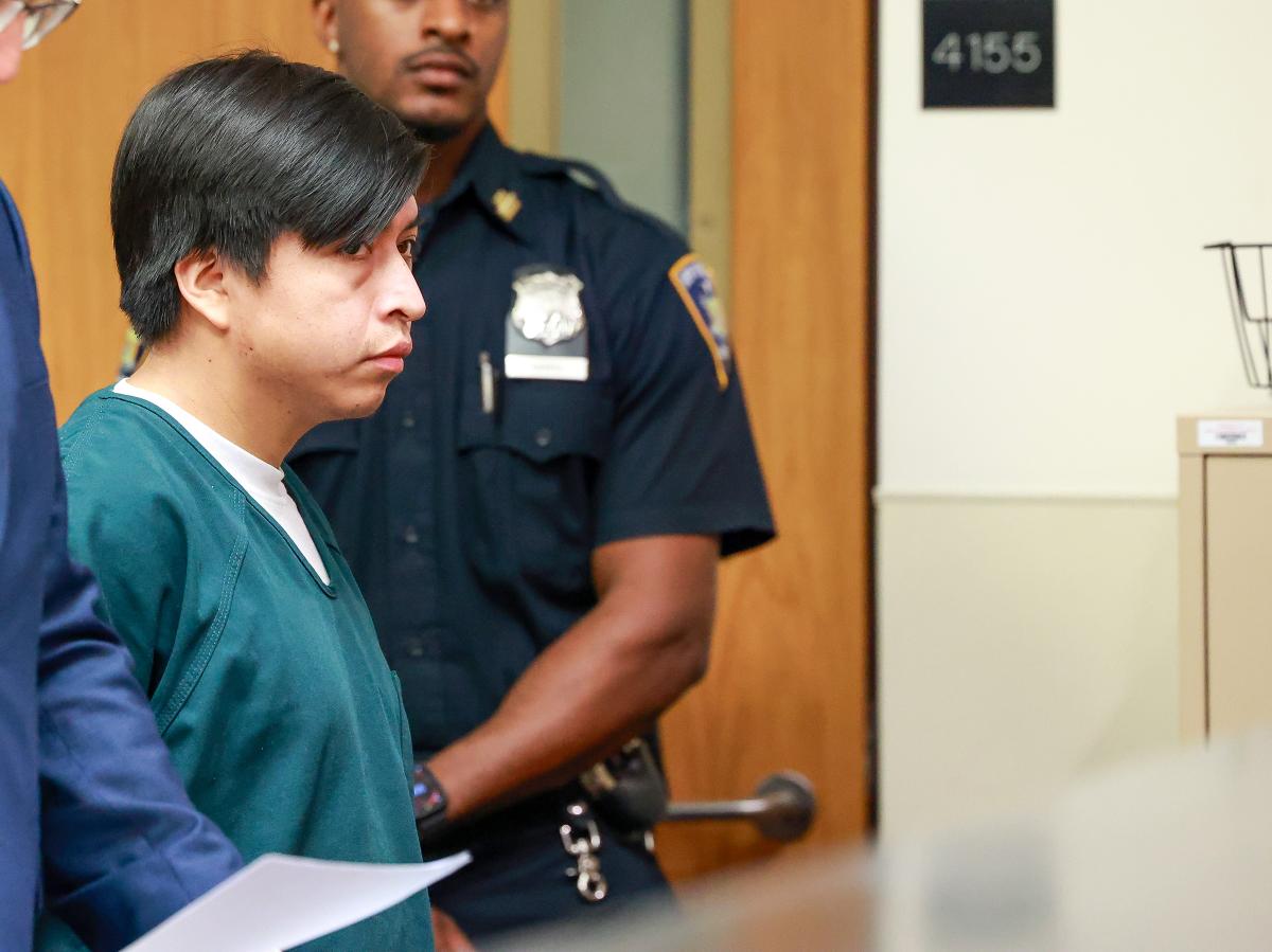 Carlos Aguilar Reynoso in court for alleged assault