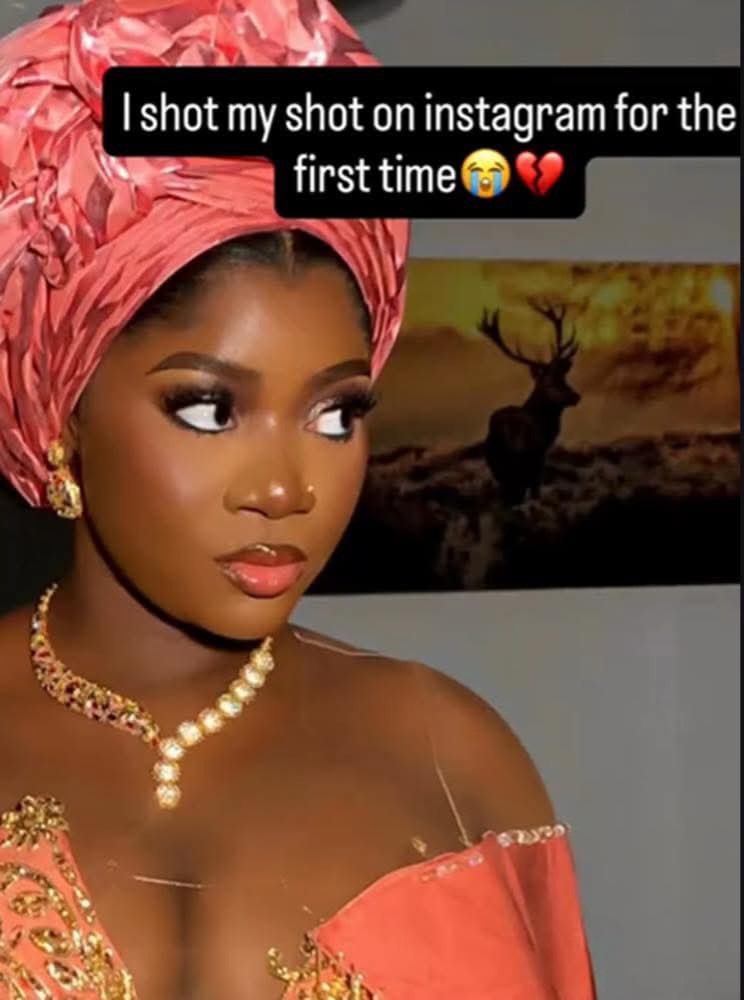 Screenshot of a woman's DM conversation on Instagram