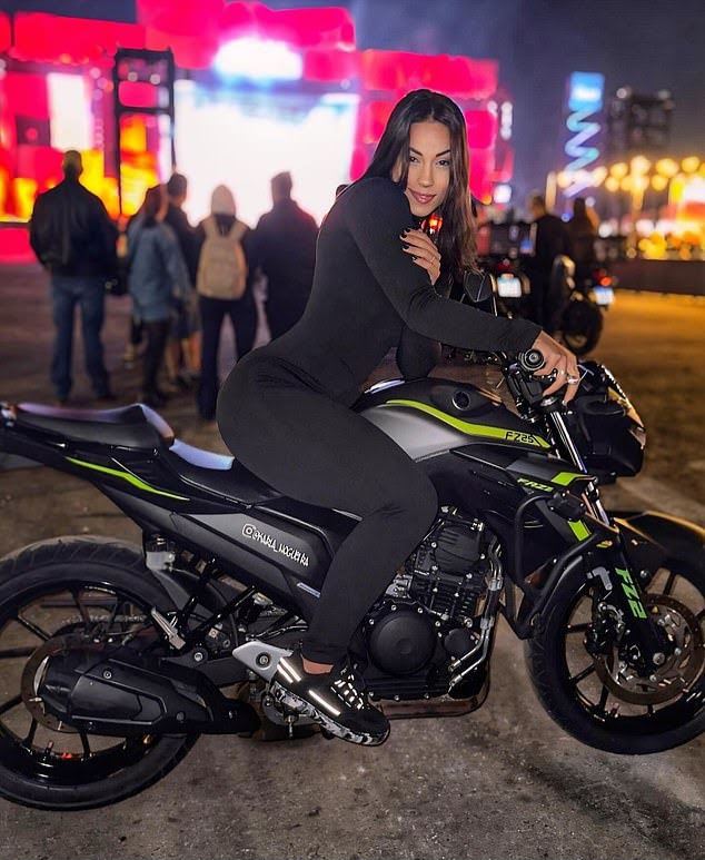 Karla Thaynnara, a 25-year-old influencer who died in a motorcycle crash.