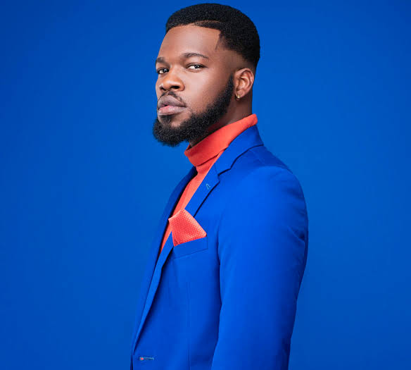 Comedian Broda Shaggi being taken to the hospital after a shooting incident.