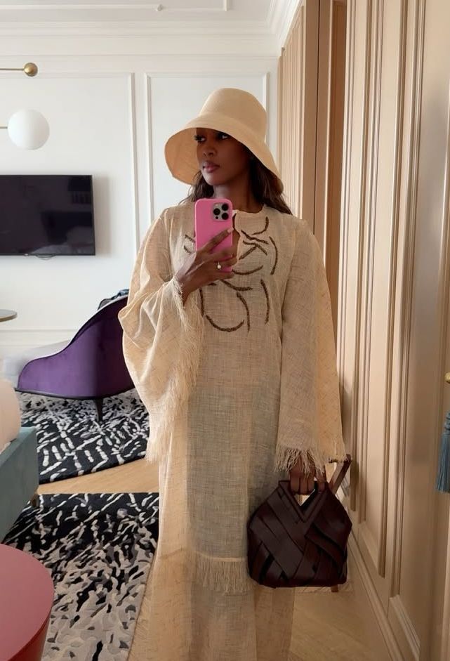 Ruky Indimi-Dantata making a statement about financial freedom.