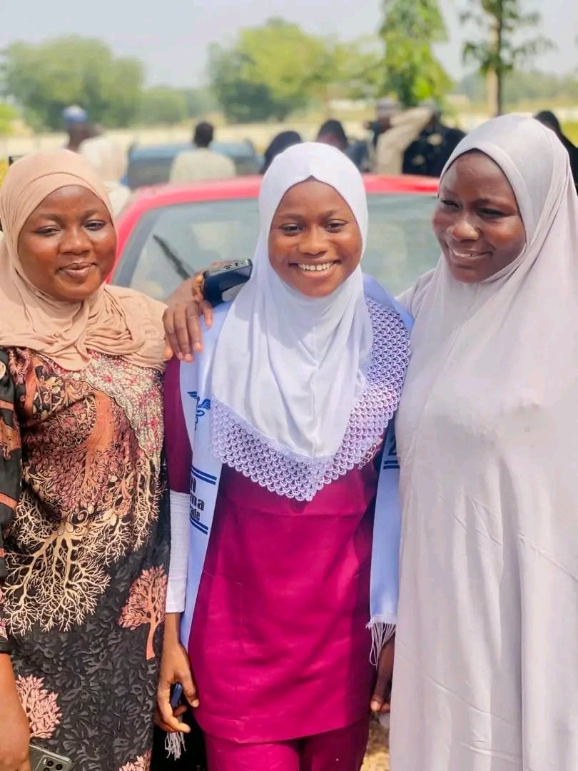 Another image of girls taken by bandits in Niger State