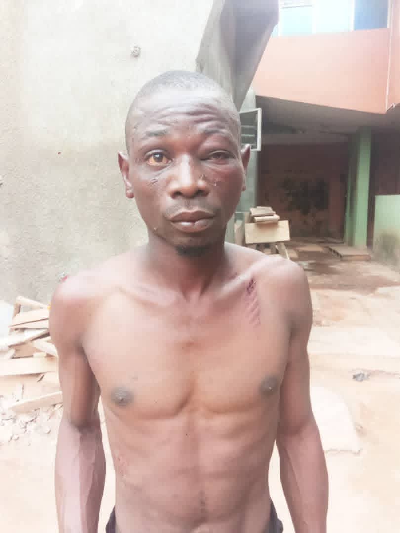 Emeka Osemel, the suspected thief arrested in Delta for stealing a mobile phone.
