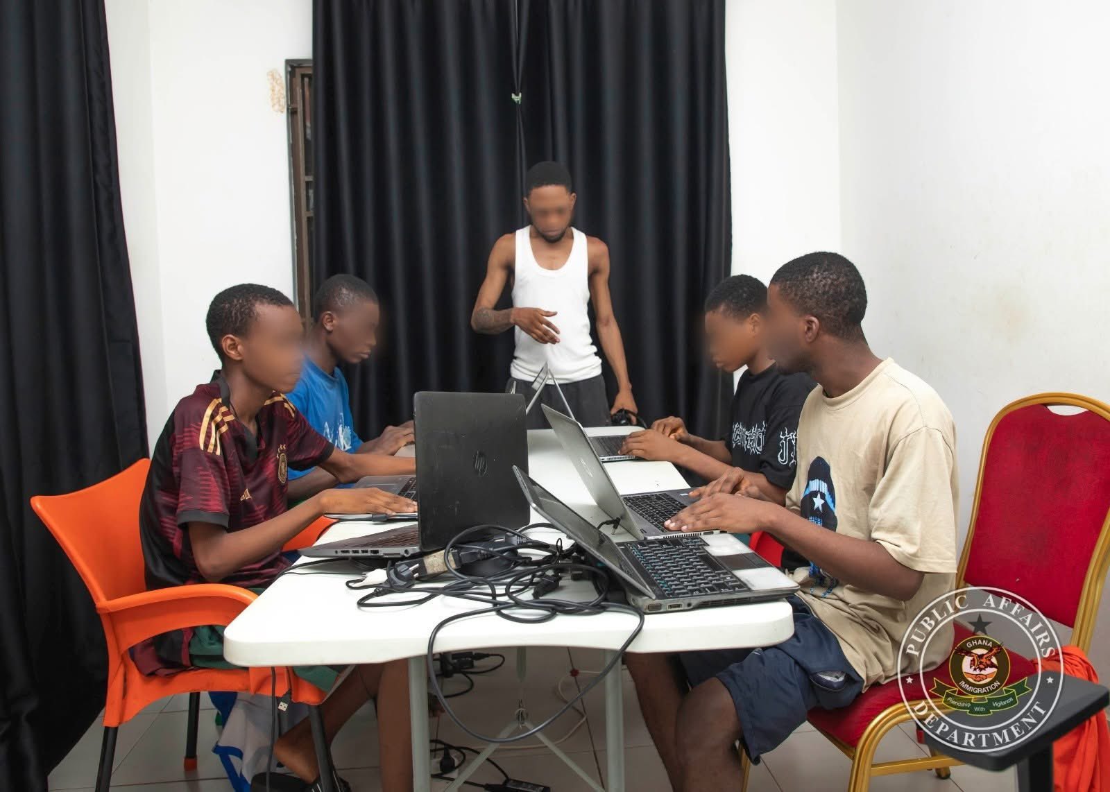 Victims rescued from a fraudulent operation