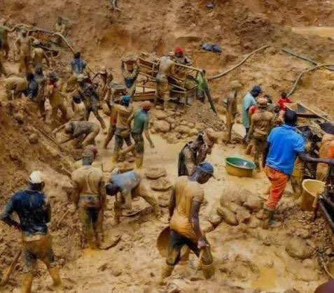 Bandits abduct five foreign nationals at Zamfara gold mining site
