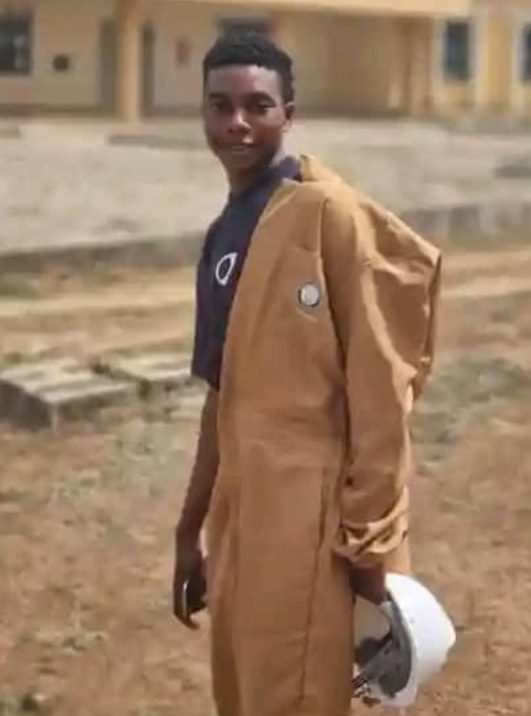 The scene of the tragic truck accident in Oke-Ila, Aramoko-Ekiti