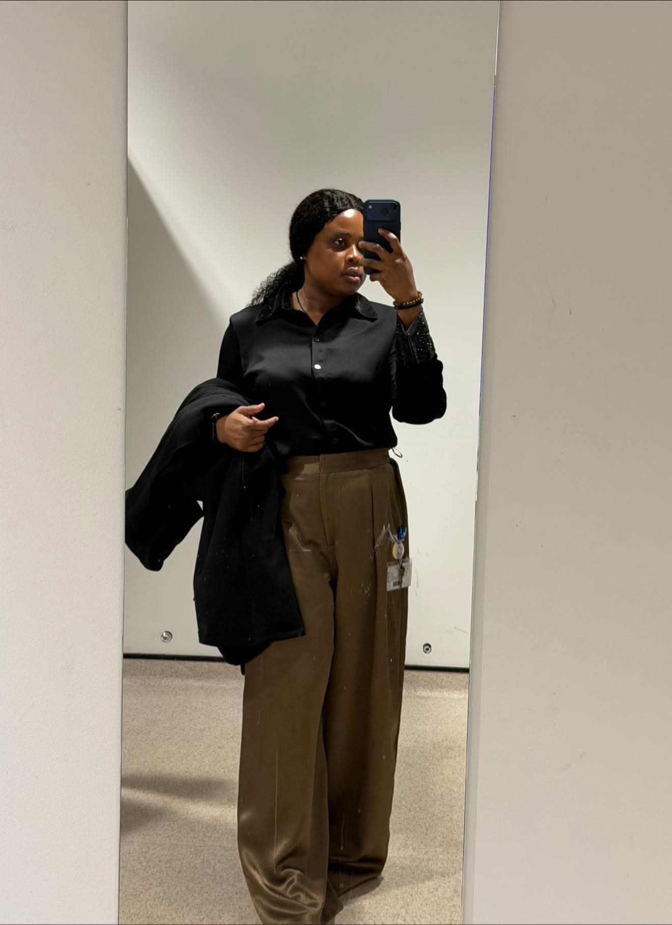 Illustration representing a negative interaction or disagreement.