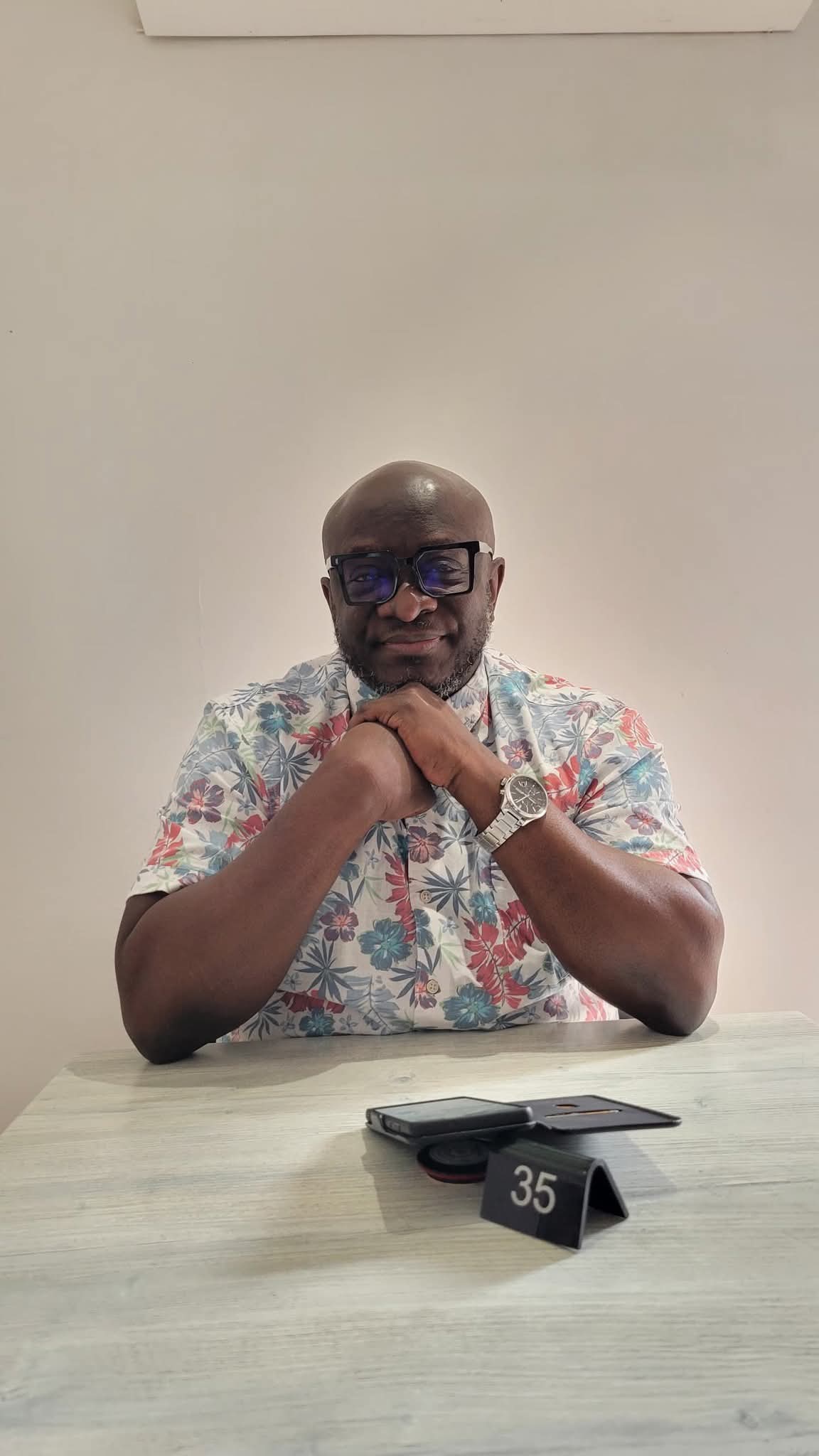 Cameroonian broadcaster Leonard Bruce, also known as Mr Behyia, offering relationship advice.