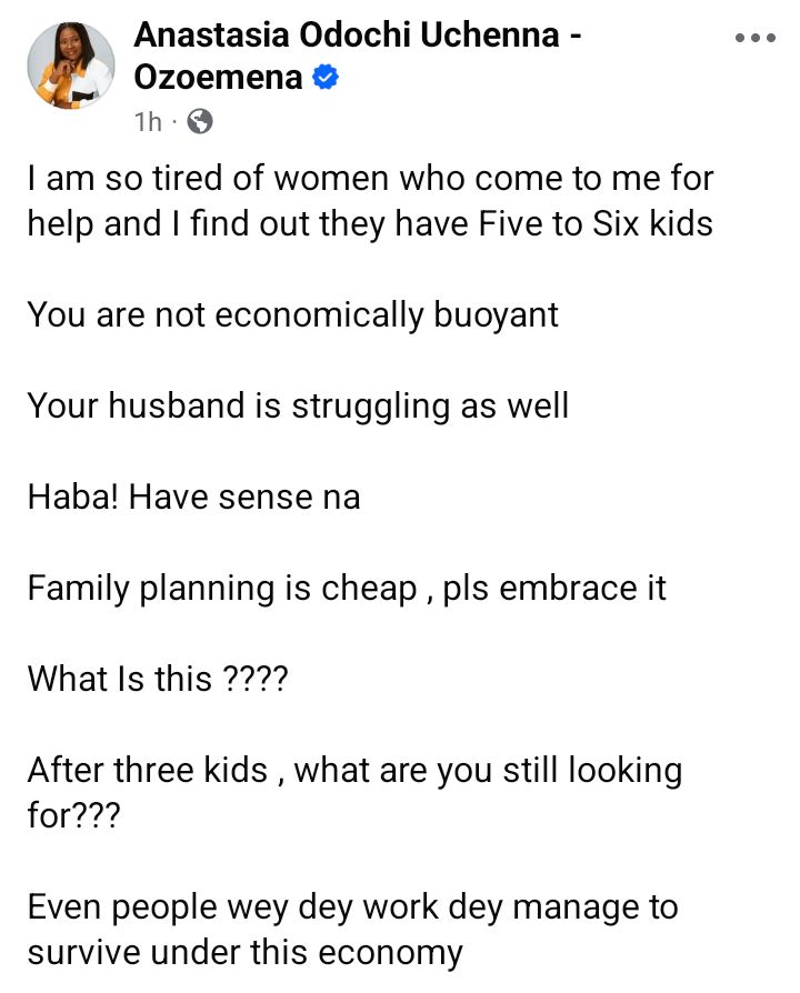 Illustration related to family planning and childbirth.