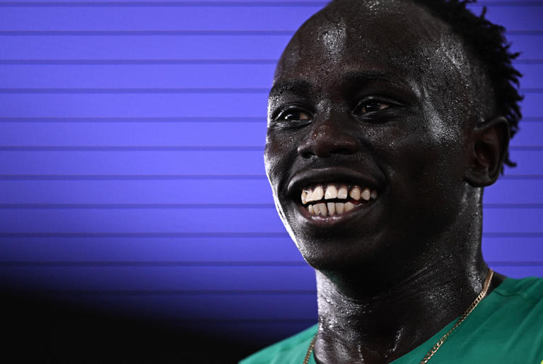 18-year-old Gout Gout running the 200m race