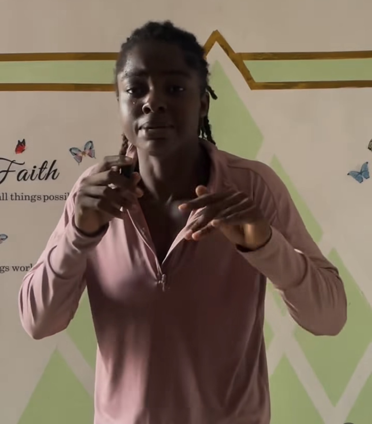 Mariam details her outfit from the incident on social media.