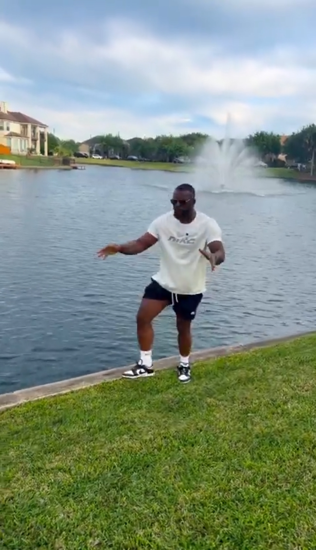 Screenshot of a man sharing his observations about Houston.