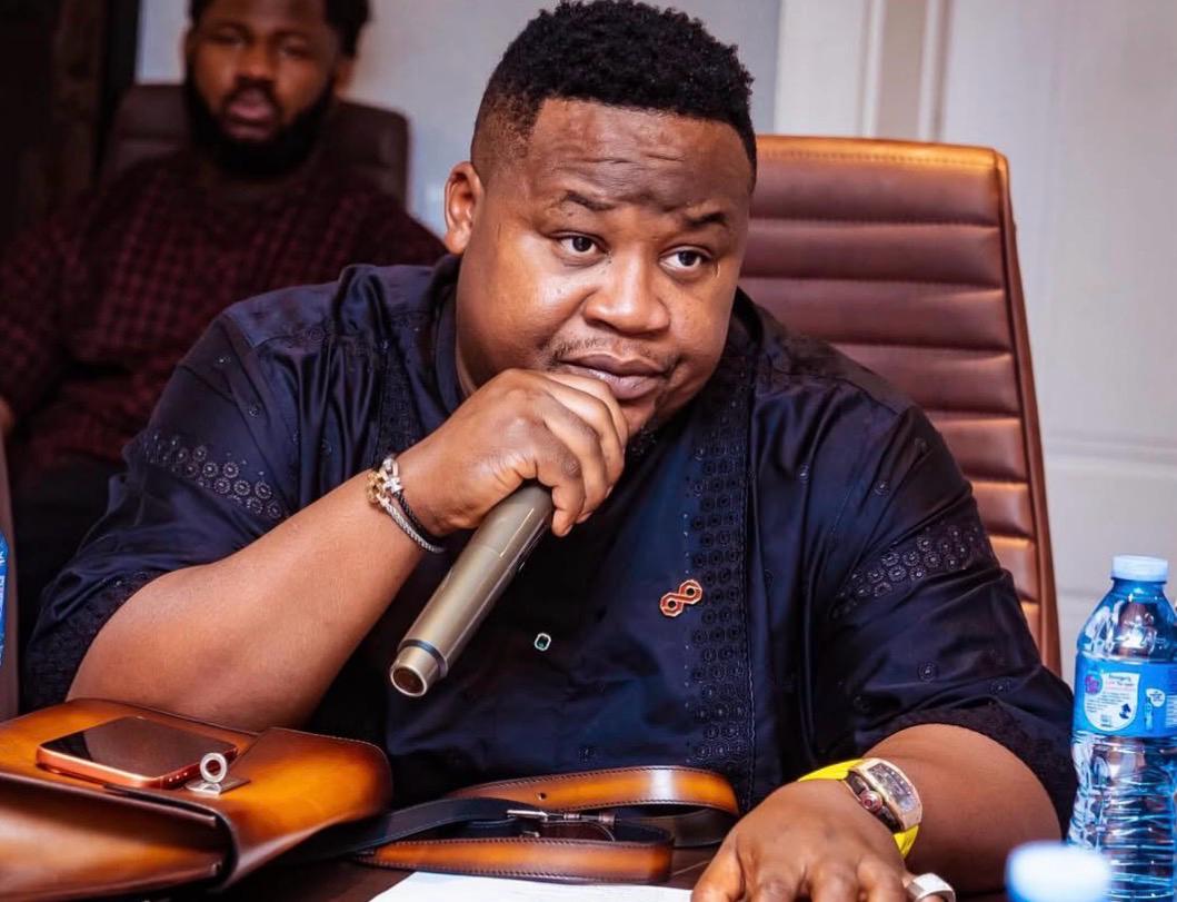 Cubana Chiefpriest sharing video of Igbo businessmen donating buses for Tinubu's campaign.