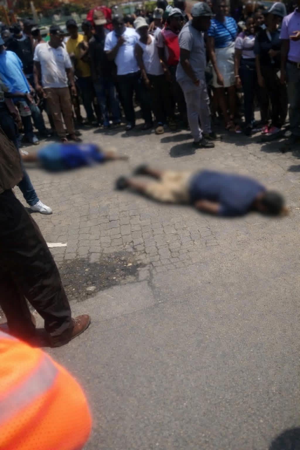 Police recovery of weapons involved in the crime