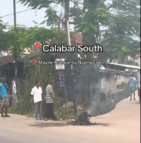 Scene showing the aftermath of the mob action against the suspected transformer vandal in Calabar.