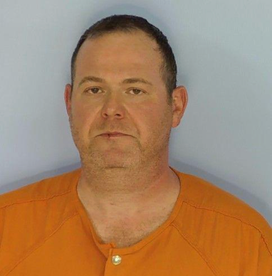 Screenshot related to a doctor's arrest for a surgical error.