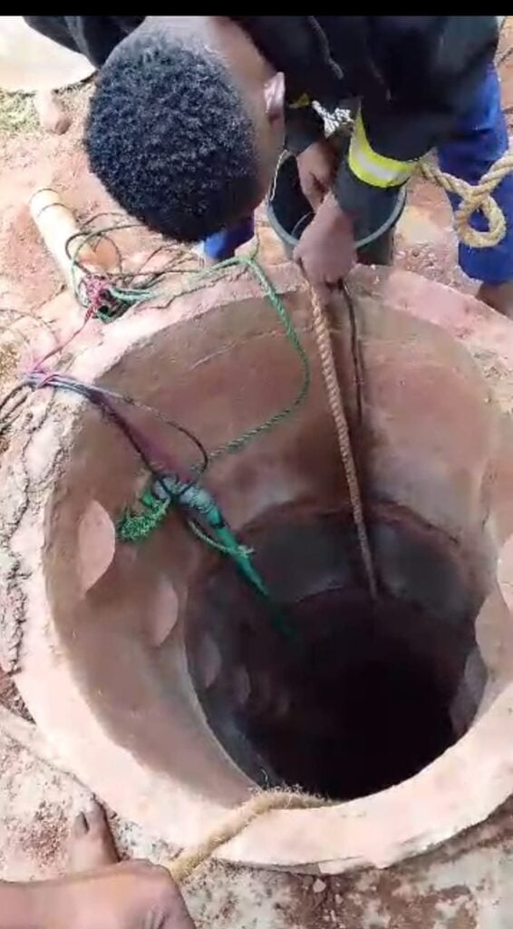 Rescue scene in Oyo where a man died trying to save a goat from a deep well